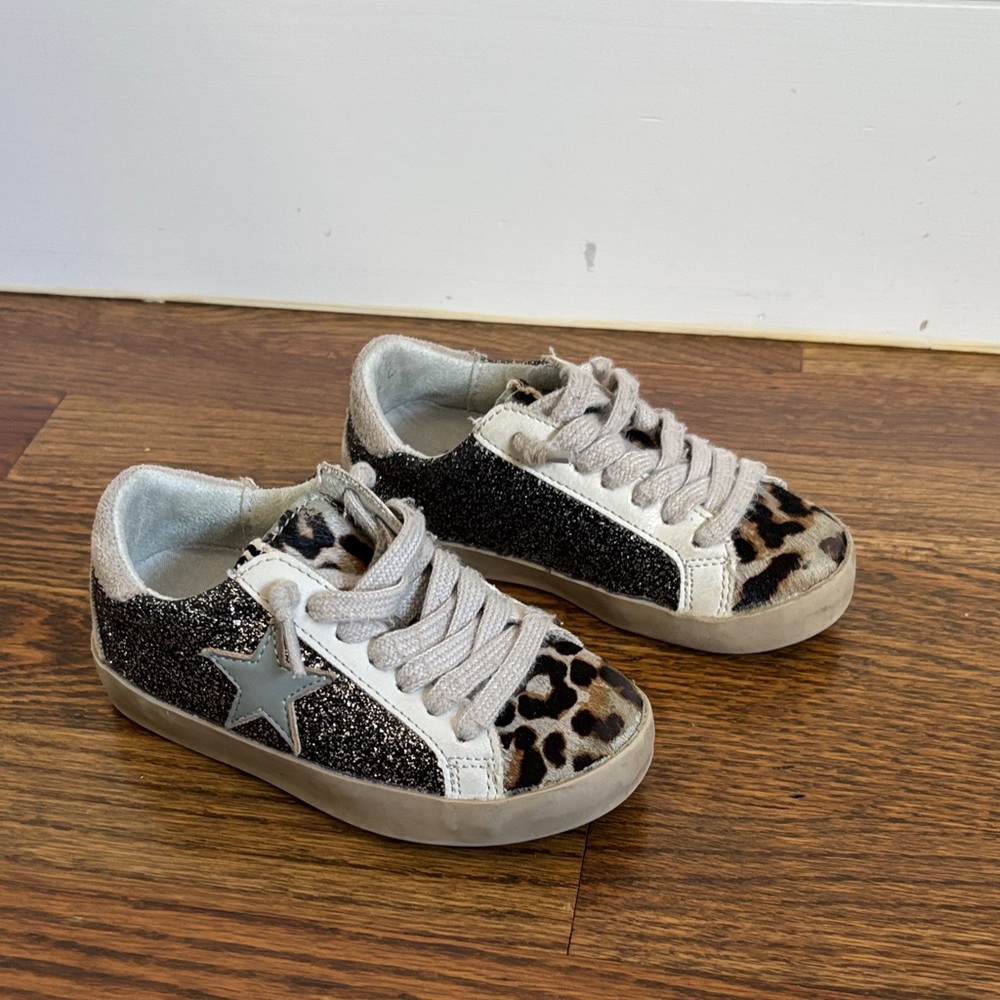 ShuShop Kids Glitter and Leopard Sneakers